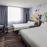 Novotel Centrum Hotel 4*