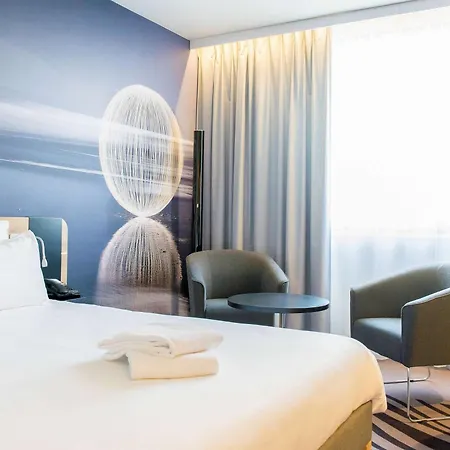 ノボテル セントラム 4* シュチェチン