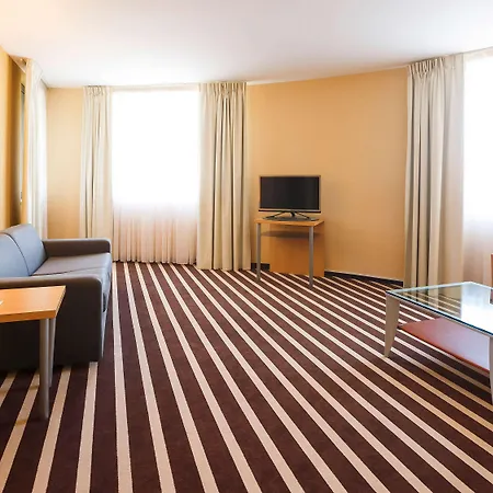 Отель Novotel Centrum