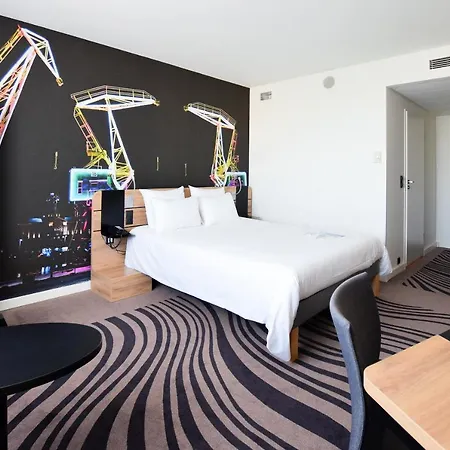 ノボテル セントラム 4* シュチェチン