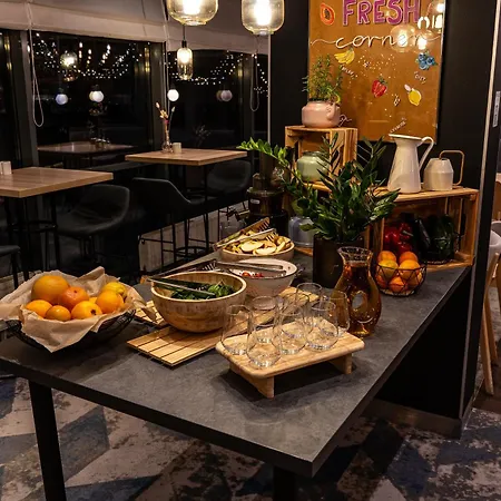 Отель Novotel Centrum 4*