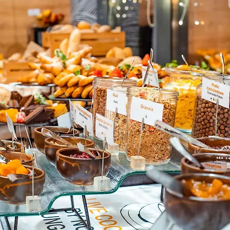 Отель Novotel Centrum 4*