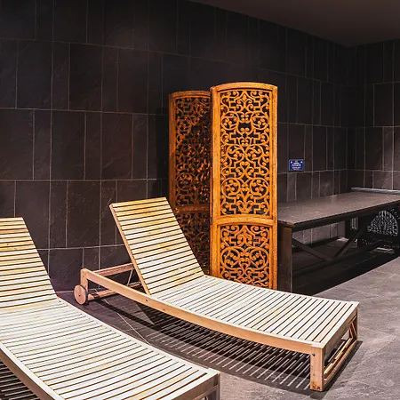 Отель Novotel Centrum