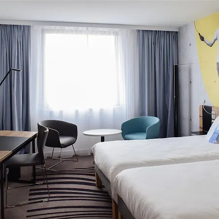 Novotel Centrum Отель