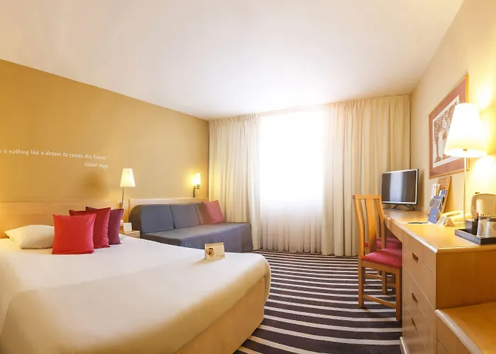 Отель Novotel Centrum