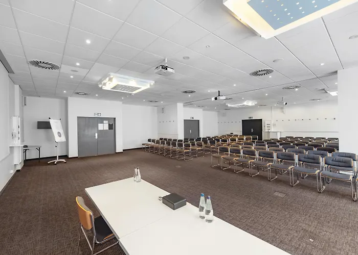 Novotel Centrum 4* شتشيتسين