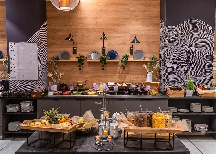 Отель Novotel Centrum