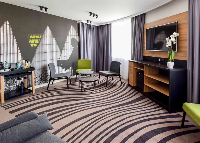 فندق Novotel Centrum 4*